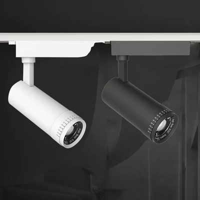 90 Ra 1CCT Driver incorporato Anti-abbagliamento 10-60 gradi Lente zoomabile LED Focus Light Track Light 0,8kg