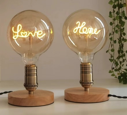 Lampada per l'atmosfera festiva a lampadina E27 a LED decorativa con design unico e certificato CE