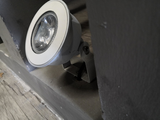 3W/5W/6W/9W/12W/18W/24W di luce di giardino a punta LED all'aperto con 15000 ore di durata