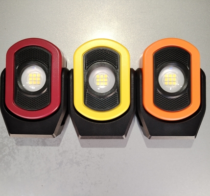 Classificazione IP65 700LM COB Chips ricaricabile Pocketable LED Work Light Tipo C per esterni