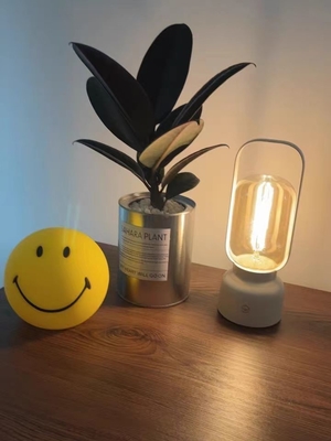 Doni artistici Atmosfera Lampada da tavolo Disegno moderno Luce notturna e repellente per zanzare