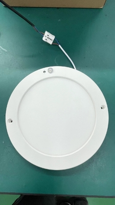 Europa Installazione 18W 230V Sensore PIR Lampada a LED con 1875lm Flux luminoso lm