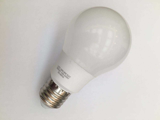s di angolo di fascio super grande A60 8w 9w E27 B22 lampadina a led con dissipatore di plastica in alluminio