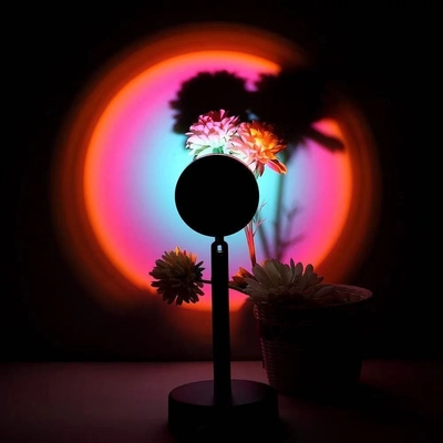 Lampade da tavolo di rotazione di 90 gradi proiezione arcobaleno luce a LED per le esigenze del cliente