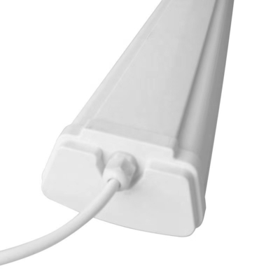 30000H Durata di vita LED Batten Light con sensore a microonde 9W/18W/27W/36W/45W IP20