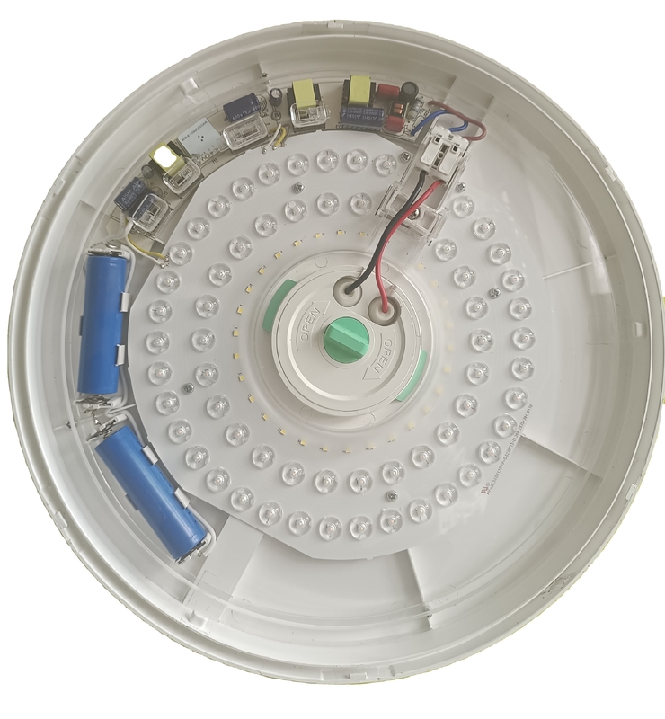 80lm/w Colori commutabili Luci a LED con batteria al litio e sensore radar