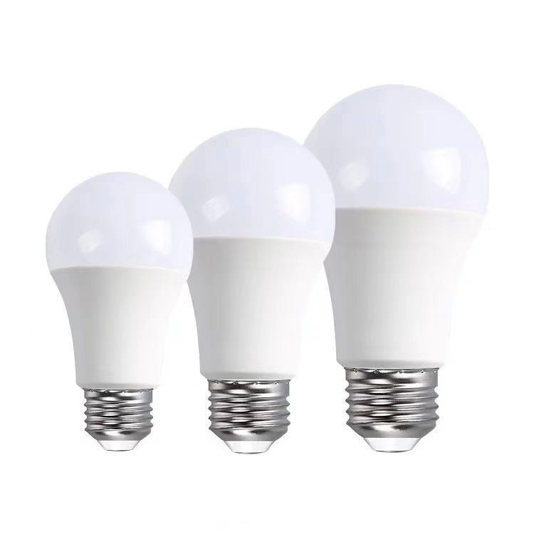 1500lm 15W Radar Motion Sensor Auto On/Off Sensor LED Lampade 0,09kg 2700K/4000K/6500K