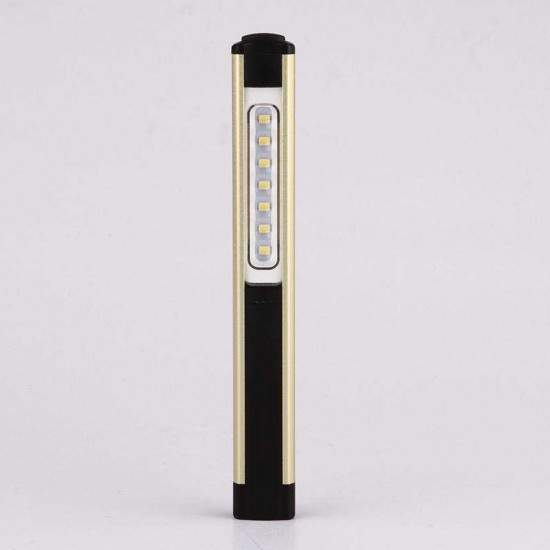 30000 ore di tempo di lavoro Luce luminosa a penna a LED con clip USB ricaricabile IP44