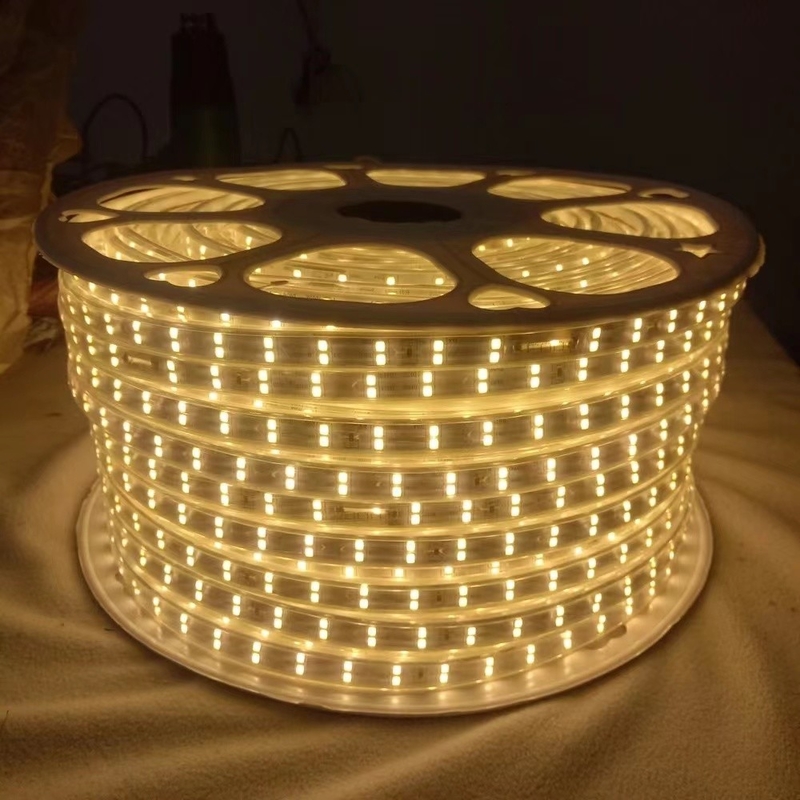 Luce da parete esterna Paratia di plastica IP65 Luce da parete esterna Indice di resa del colore Ra 80